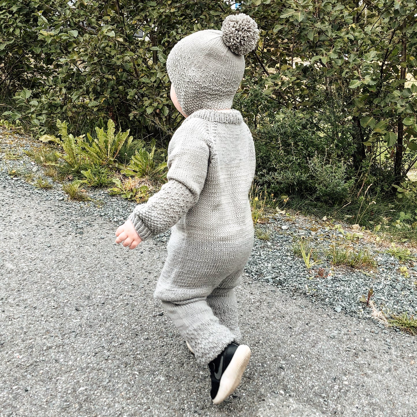 Pernille's pearl suit (0-3 years)