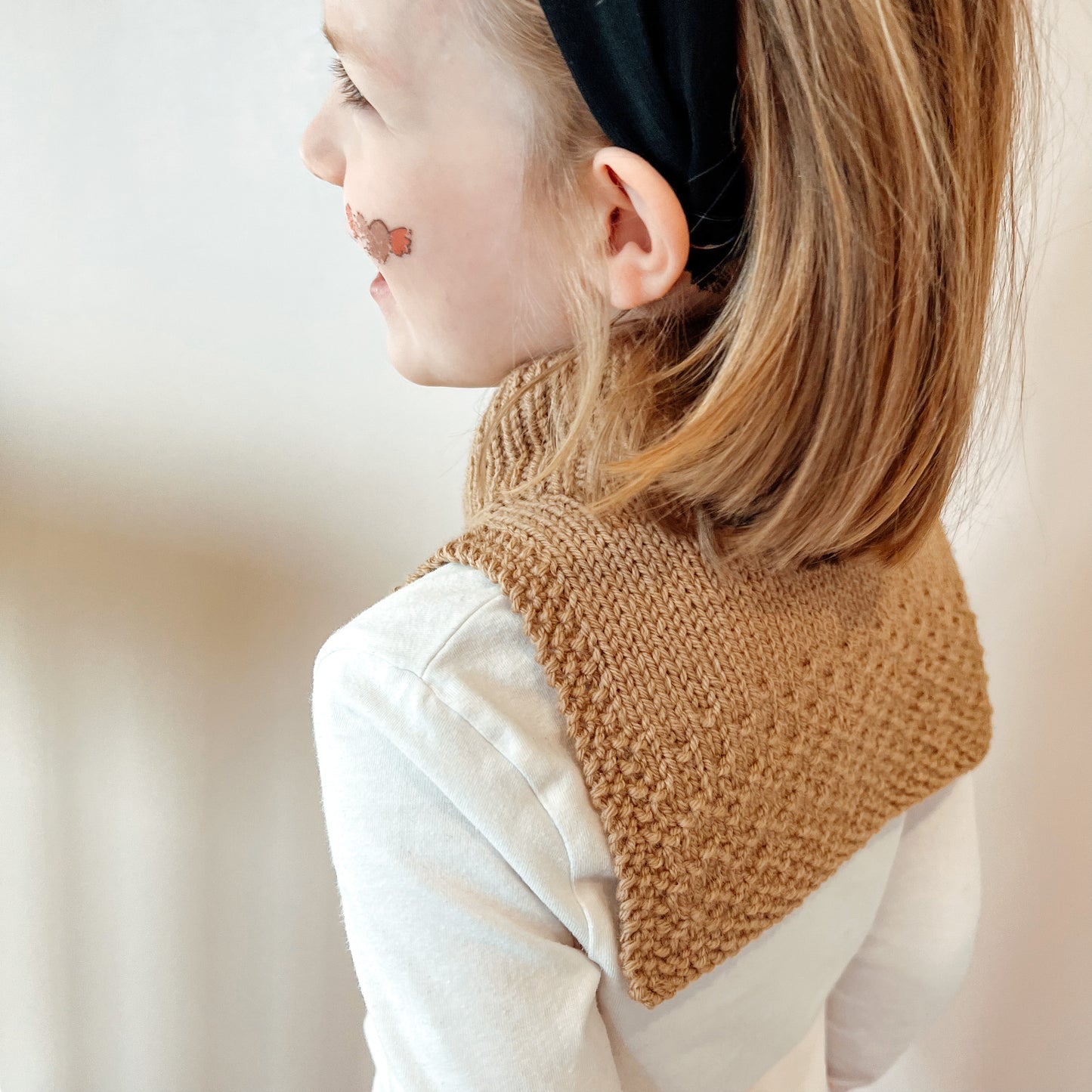 Pernille's pearl necklace (1-12 years)