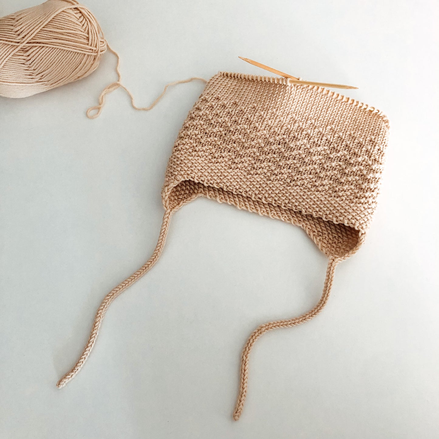 Pernilles perlehue (dansk)