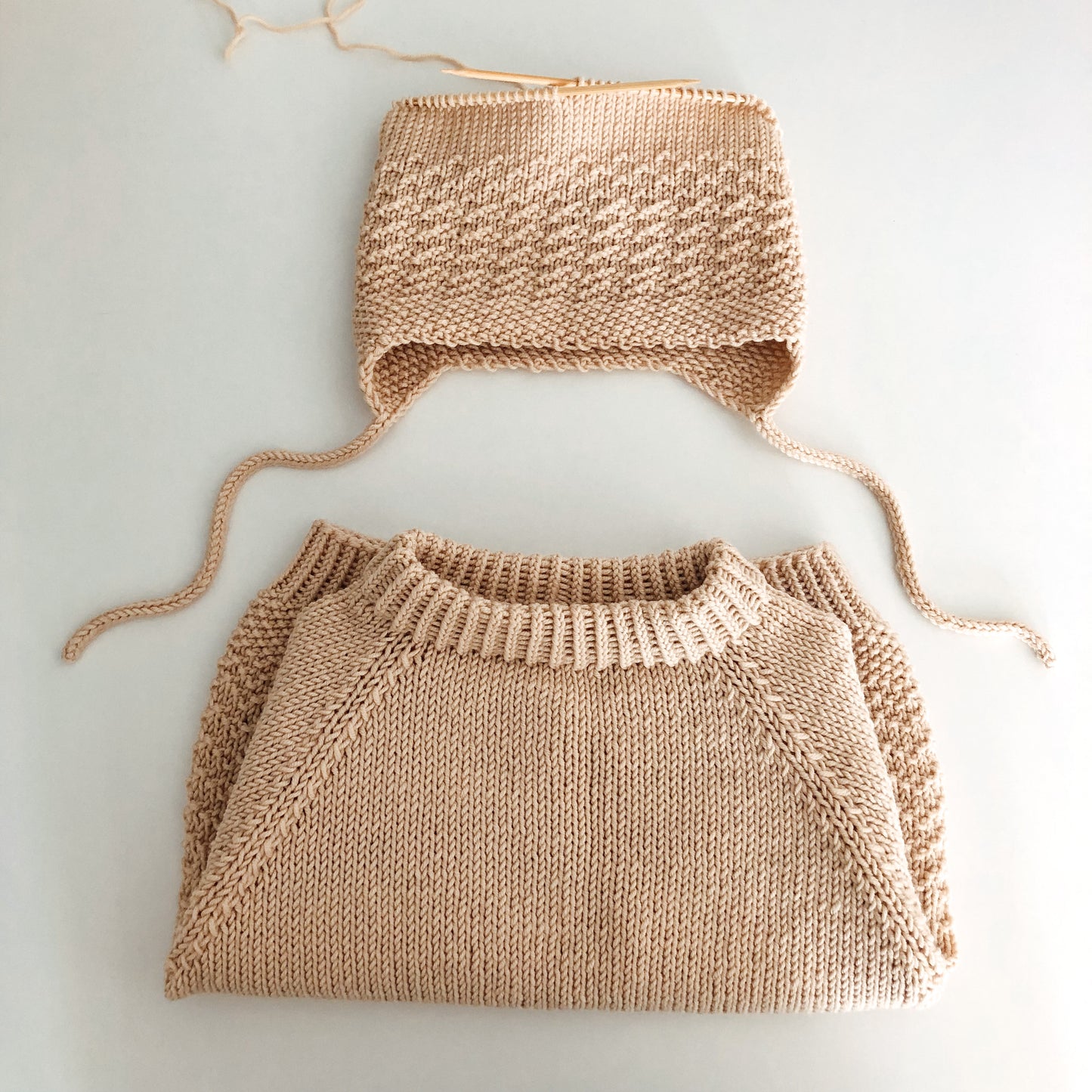 Pernille's pearl hat (0-12 years)