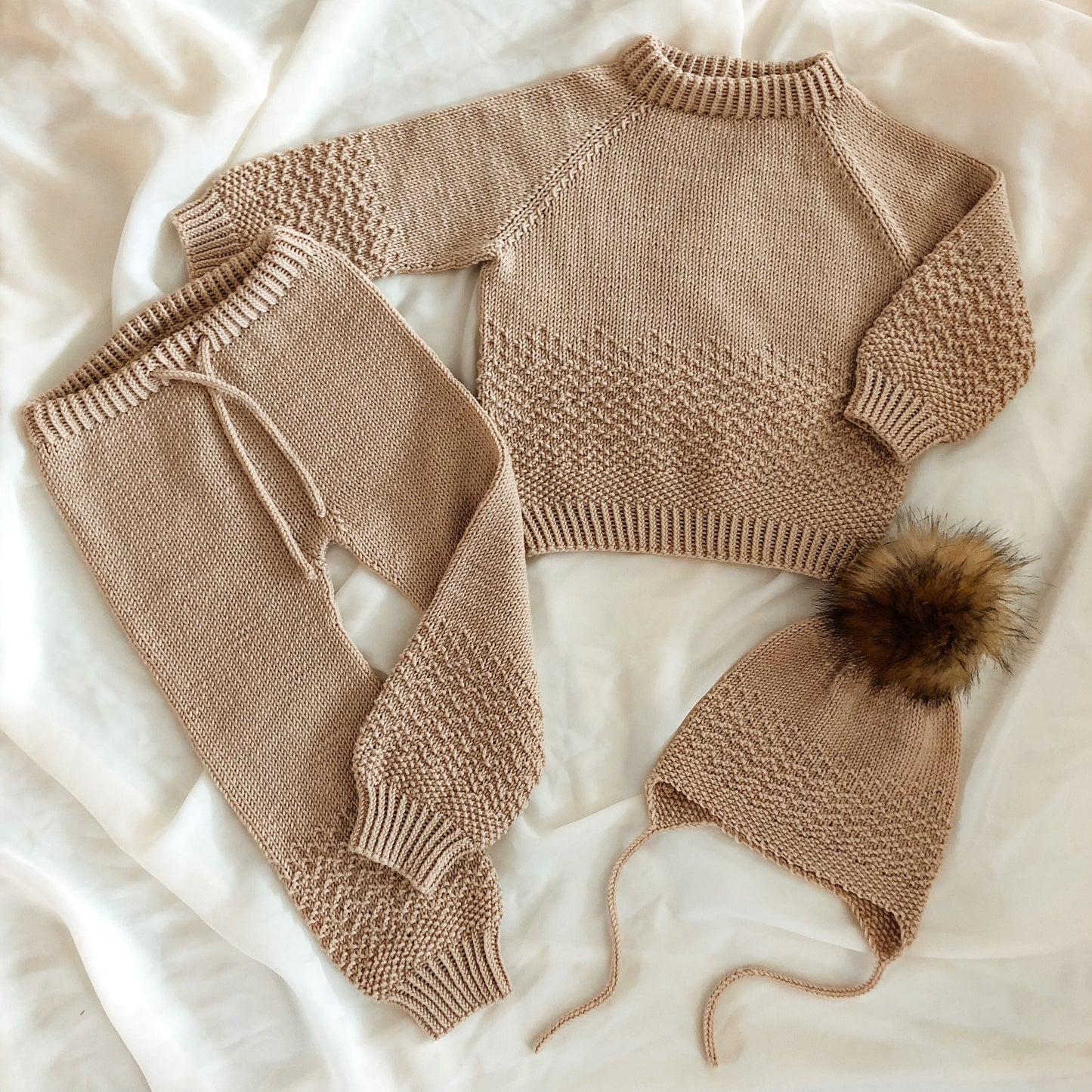 Pernille's pearl hat (0-12 years)
