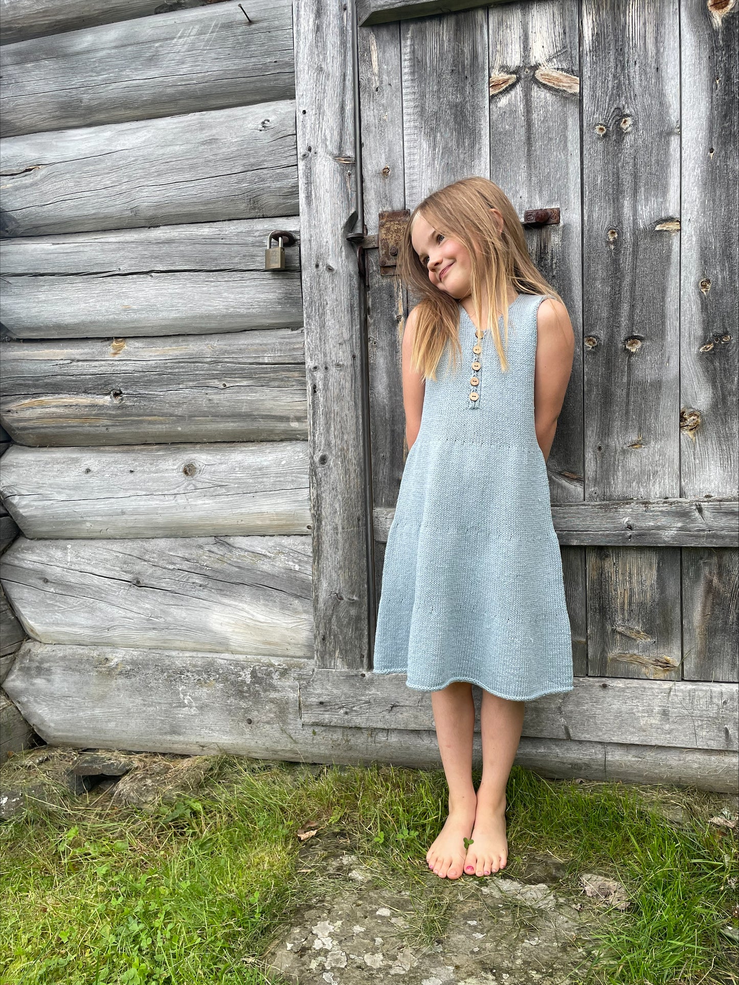 Jenny knappekjole junior (5-12 år)