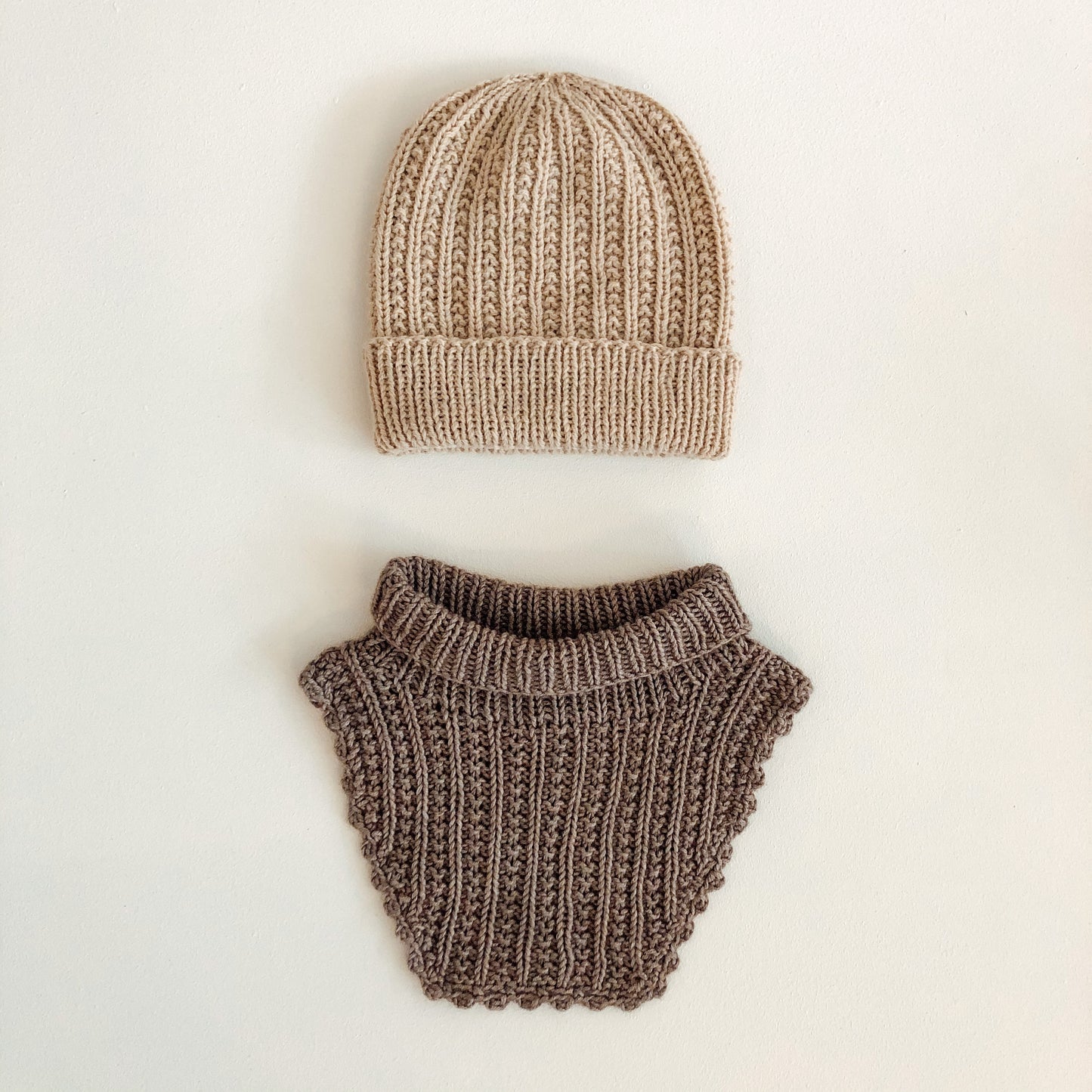 Amalie beanie (English)